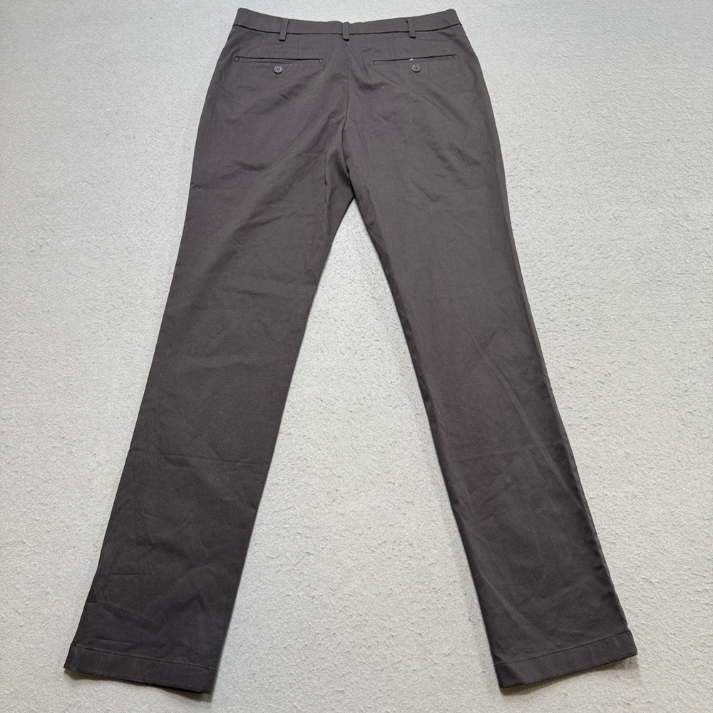 NEW Uniqlo Chino Pants Men's Medium Dark Gray Slim Fit Straight Leg Officewear